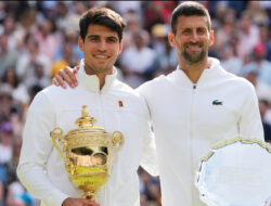 Hanya Persoalan Waktu, Akhirnya Carlos Alcaraz Dapatkan Kursi di Meja Legenda Wimbledon