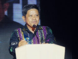 Ridwan Badallah Terima Penghargaan Figur Inspiratif 2025, Torehkan Prestasi Sebagai Pj Bupati Buton Selatan