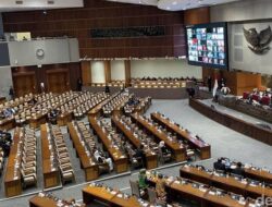 MK Hapus Presidential Threshold, Ini Respon Komisi II DPR RI