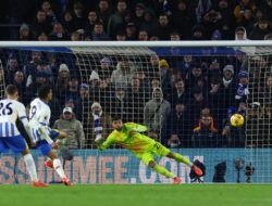 Arsenal Frustrasi Ditahan Imbang Brighton