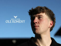 Bursa Trasfer Musim Panas Ole Romeny Tinggalkan FC Utrecht 