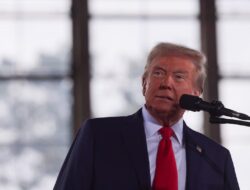 Trump Klaim Capai Kesepakatan Dagang dengan Indonesia: Bebas Tarif Ekspor AS, RI Komit Beli Pesawat & Energi AS