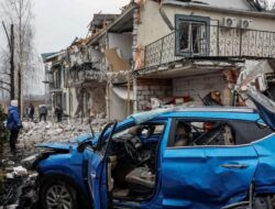 Rusia dan Ukraina Saling Serang Beberapa Jam setelah Panggilan Putin-Trump