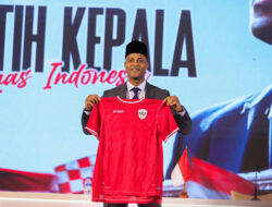 Kluivert Tegaskan Timnas Indonesia ke Australia untuk Menang