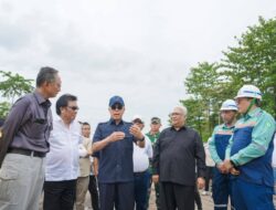Gubernur ASR Soroti Jalan Tak Beraspal di Pulau Buton: Dorong Pemerintah Pusat Maksimalkan Aspal Buton