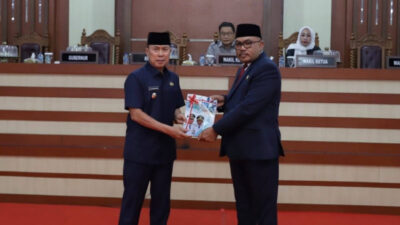 Gubernur Sultra Serahkan Dokumen RPJMD 2025–2029 ke DPRD, Tegaskan Komitmen Membangun Lima Tahun ke Depan