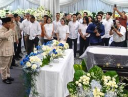 Indonesia Berduka, Presiden Prabowo Lepas Kepergian Kwik Kian Gie