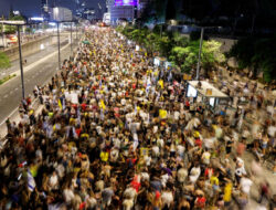 Ratusan Ribu Warga Israel Tolak Rencana Netanyahu Perluas Perang Gaza