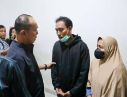 Jenguk Korban Tawuran, Gubernur ASR Janji Lingkungan Belajar Lebih Kondusif di Sultra