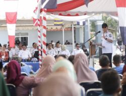 ASR Buka Sunatan Massal, Pemprov Sultra Peduli Kesehatan Anak