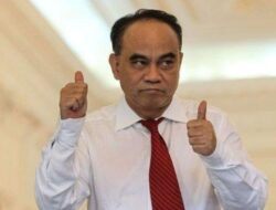 Hotman Paris Ikut Goda Budi Arie Usai Unfollow Prabowo: “Marah Nih Yee!”