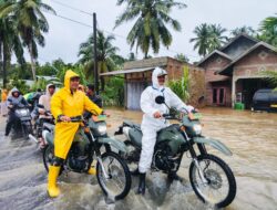 TNI di Hati Rakyat: Kala Koramil Julok Menjadi Juru Selamat di Tengah Gelapnya Banjir Paya Pasi