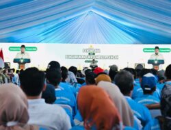 Di Panen Raya Karawang, Prabowo Tegaskan Indonesia Berdiri di Atas Kaki Sendiri dalam Pangan