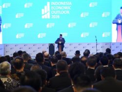 Prabowo Hadiri Indonesia Economic Outlook 2026