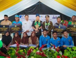 Gubernur Sultra Dorong Peningkatan SDM di Buton Tengah, Revitalisasi Sekolah dan Bantuan Seragam,