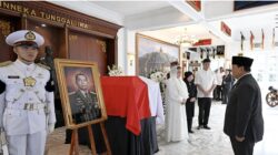 Presiden Prabowo Beri Penghormatan Terakhir kepada Almarhum Jenderal TNI (Purn) Ryamizard Ryacudu