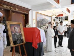 Presiden Prabowo Beri Penghormatan Terakhir kepada Almarhum Jenderal TNI (Purn) Ryamizard Ryacudu