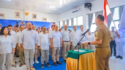 Hadiri Pengukuhan IKA Smansa Kendari, Gubernur Beberkan Prioritas Pembangunan Sultra